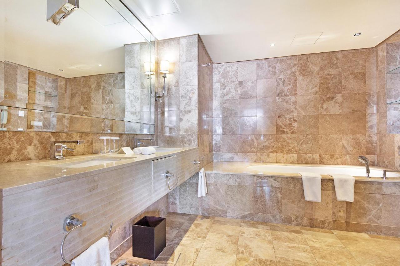 Taj Hotel Cape Town - Luxury 5 Star Suites - Very Spacious With Kitchenette, Lions Head Views מראה חיצוני תמונה