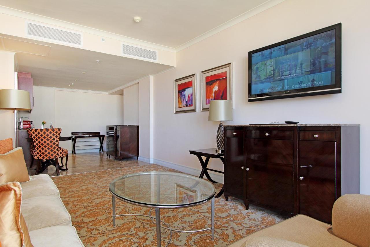 Taj Hotel Cape Town - Luxury 5 Star Suites - Very Spacious With Kitchenette, Lions Head Views מראה חיצוני תמונה